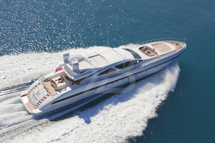 Veni Vidi Vici yacht exterior 3