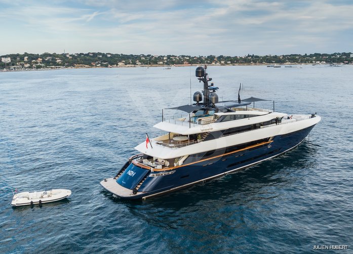 N2H yacht exterior 5