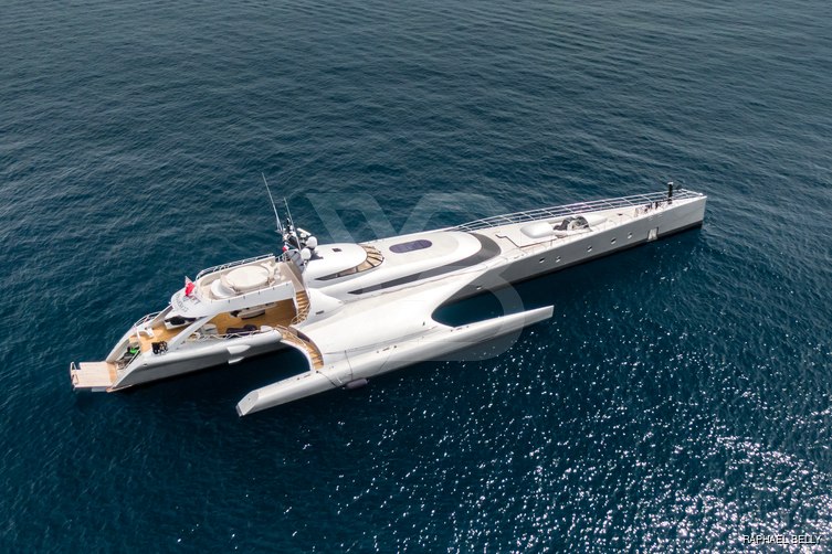 Galaxy of Happiness yacht exterior 12