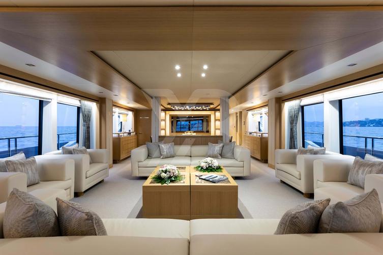 Lady G yacht interior 8