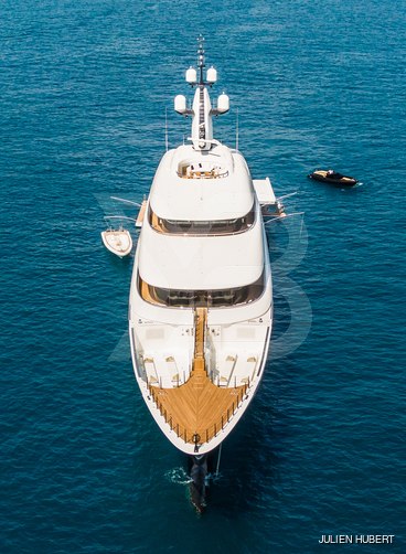 IJE yacht exterior 3