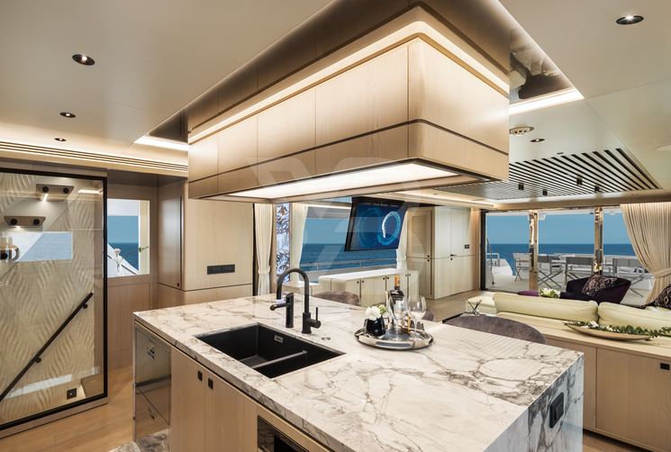 Amethyst yacht interior 22