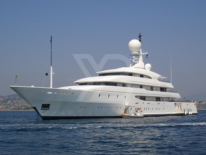 Ilona yacht exterior 2