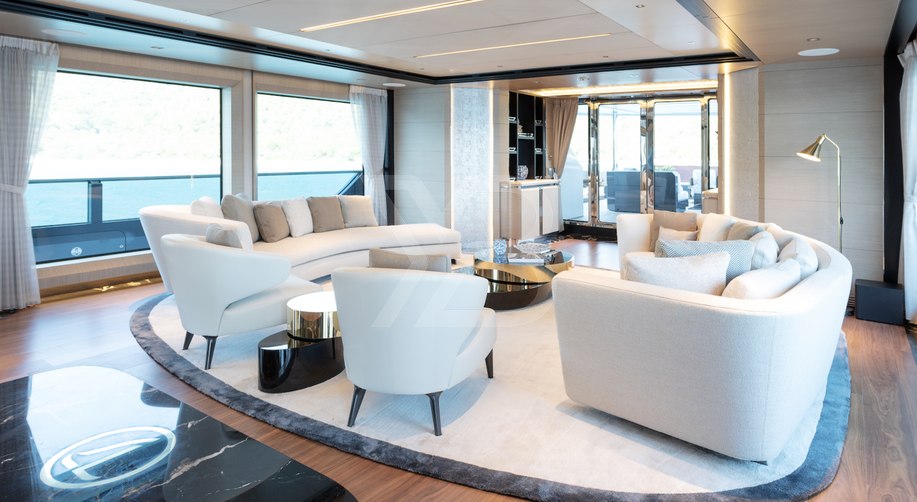 Tatiana V yacht interior 7