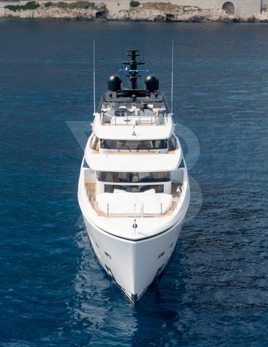 Cloud 9 yacht exterior 3