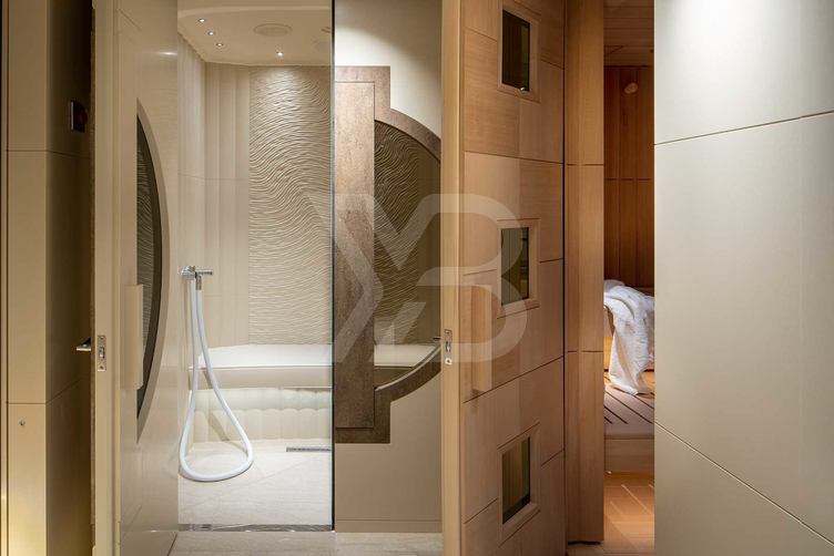 DreAMBoat 1 yacht interior 13