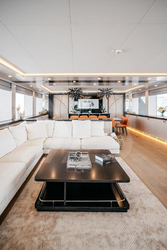 Heeus yacht interior 5