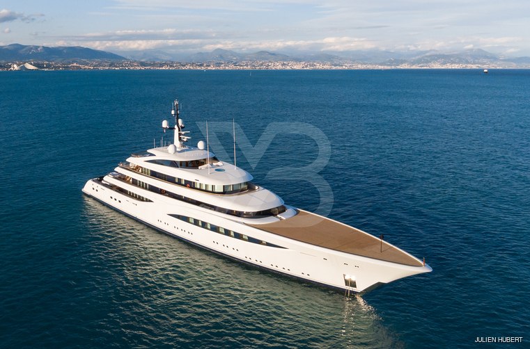 Sophia yacht exterior 18