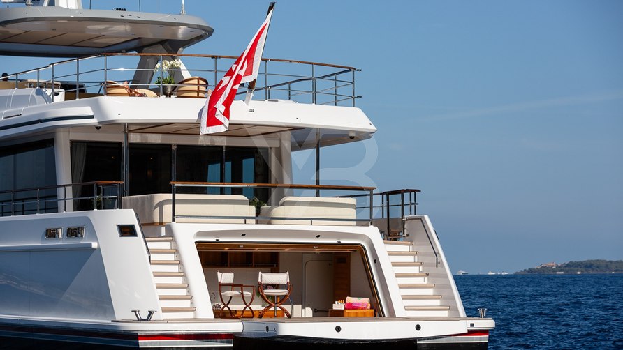 Seaflower yacht exterior 6