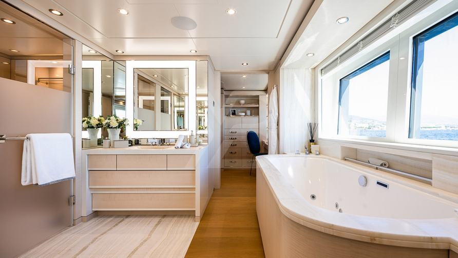 Nomad yacht interior 14