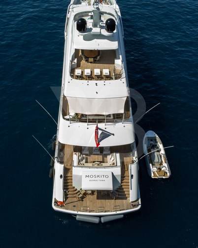 Moskito yacht exterior 23