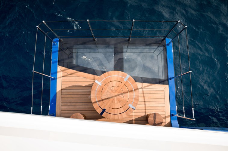 Nomad yacht interior 32