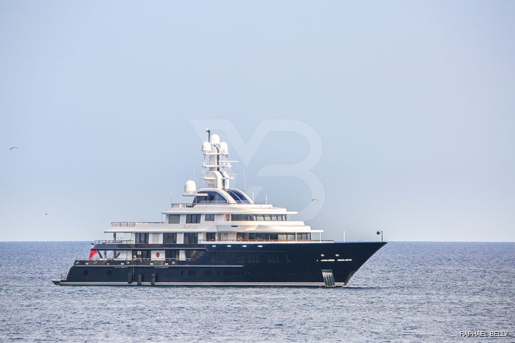 Moonstone yacht exterior 21