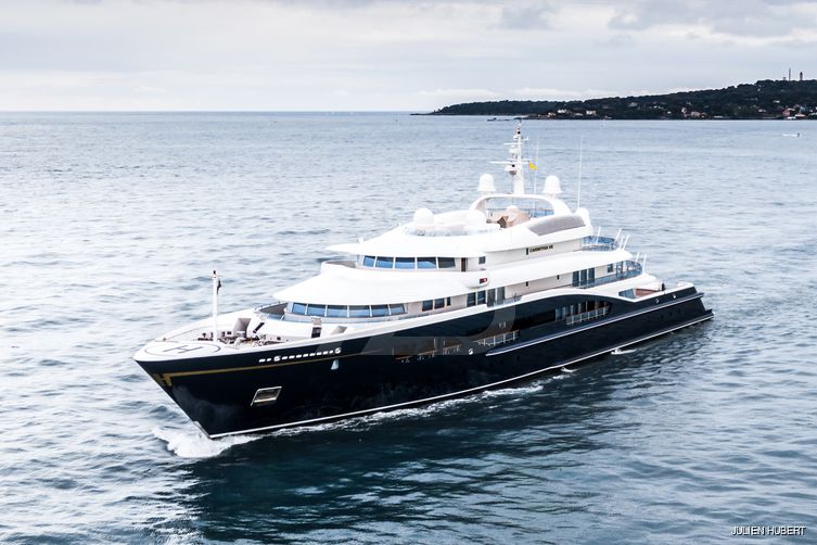 Carinthia VII yacht exterior 29