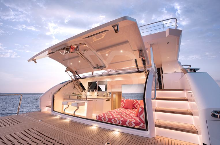 Genesis yacht exterior 4