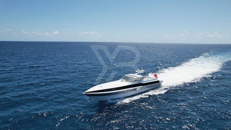 Valyra yacht exterior 3