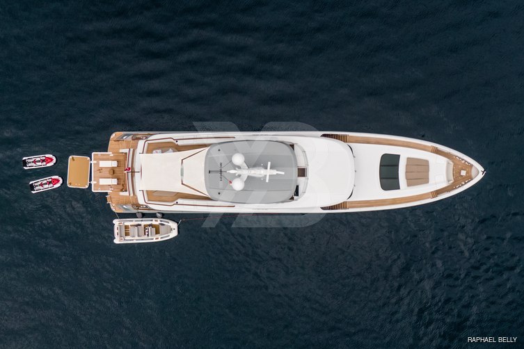 Josephine yacht exterior 4
