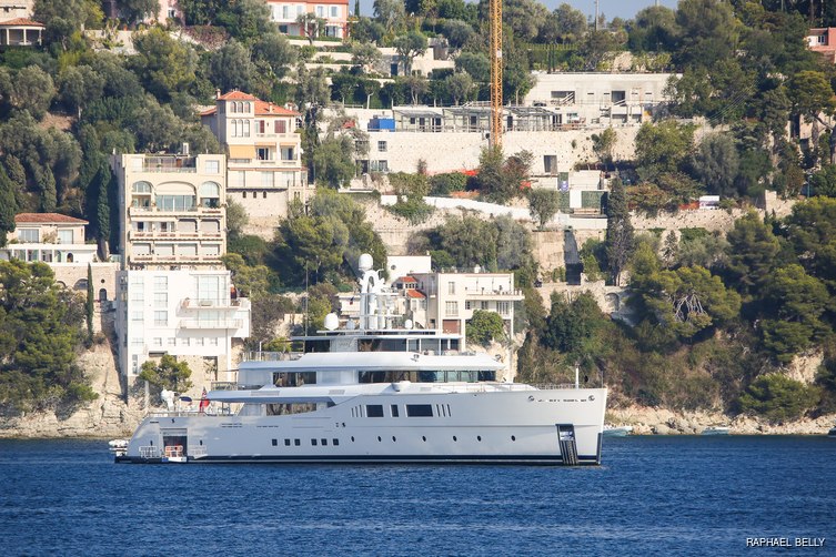 Nautilus yacht exterior 25