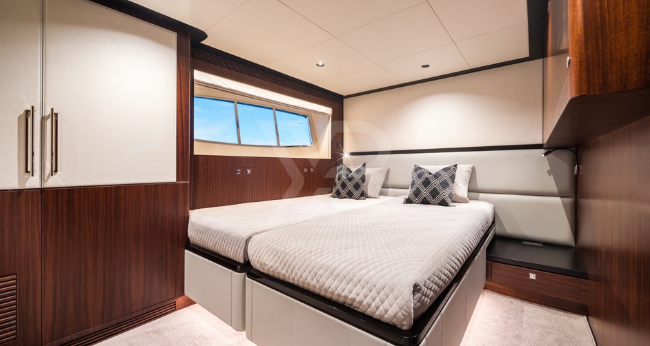 Vin Xan yacht interior 25