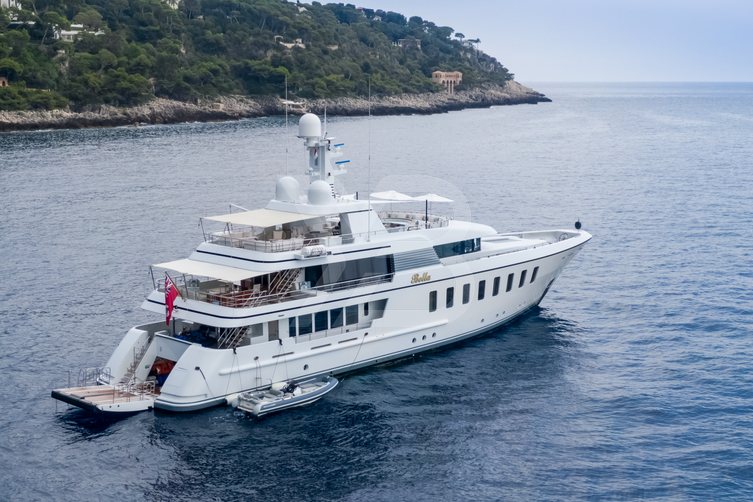 Bella yacht exterior 12