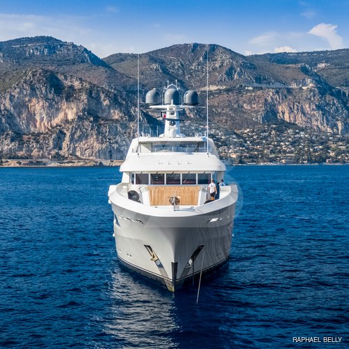 Rock.It yacht exterior 3