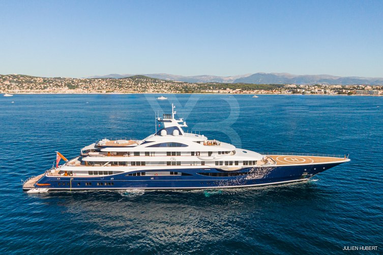 Alaiya yacht exterior 58