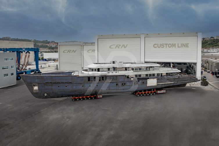 Project Thunderball yacht exterior 5