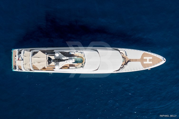 Go yacht exterior 23