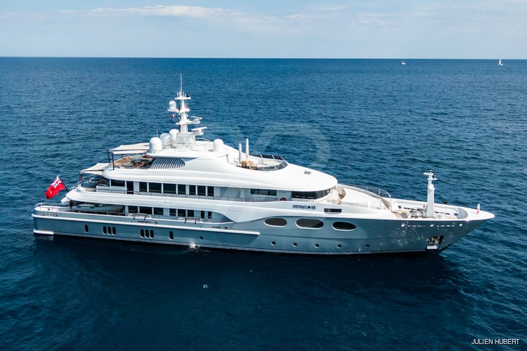 Fortunate Sun yacht exterior 10