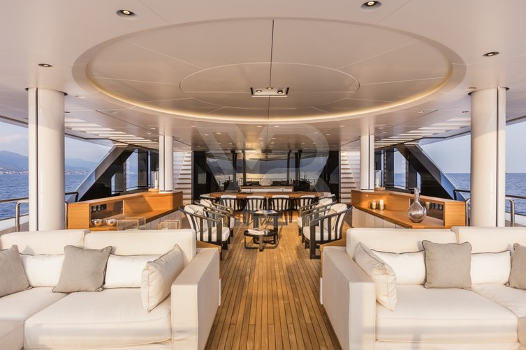 Suerte yacht interior 7