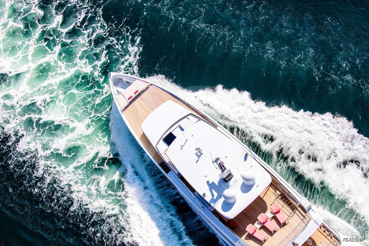 Graycliffs yacht exterior 5