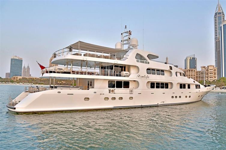 Sojo yacht exterior 6