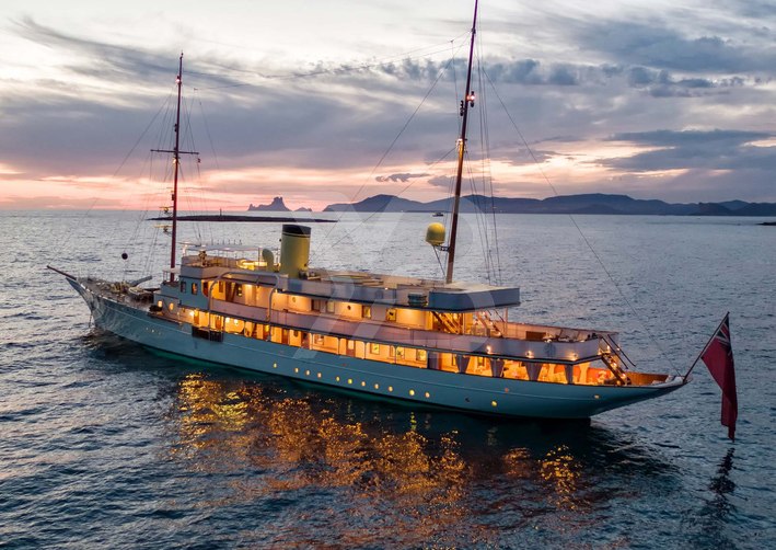 Haida 1929 yacht exterior 12