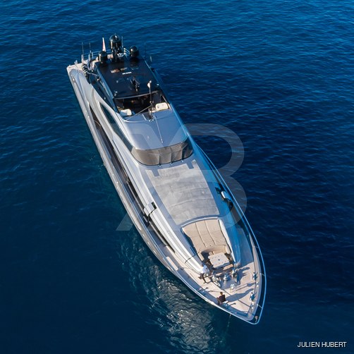 Five yacht exterior 26