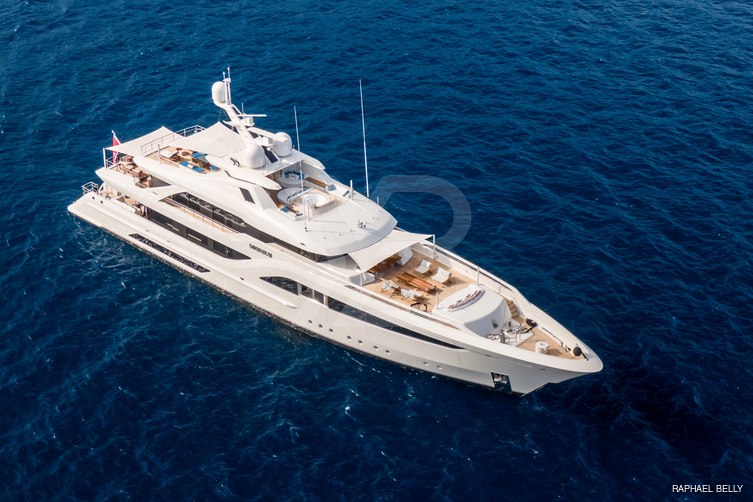 Somnium yacht exterior 5