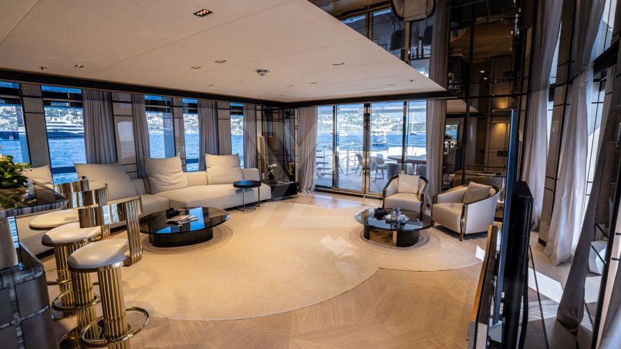 Reliance yacht interior 7