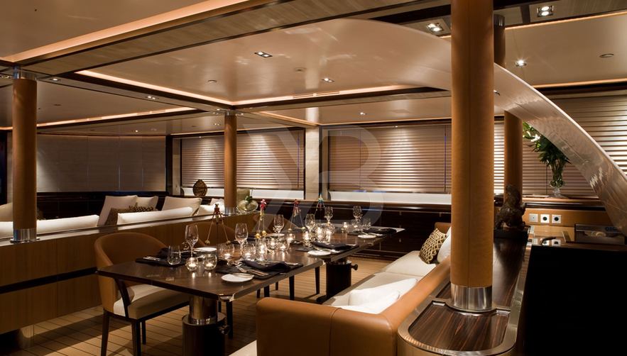 Bayesian yacht interior 11