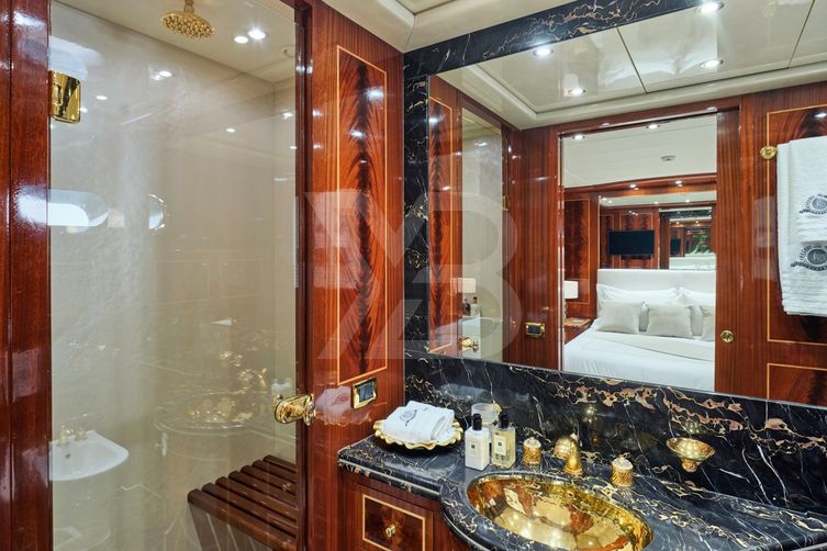 Ability yacht interior 24