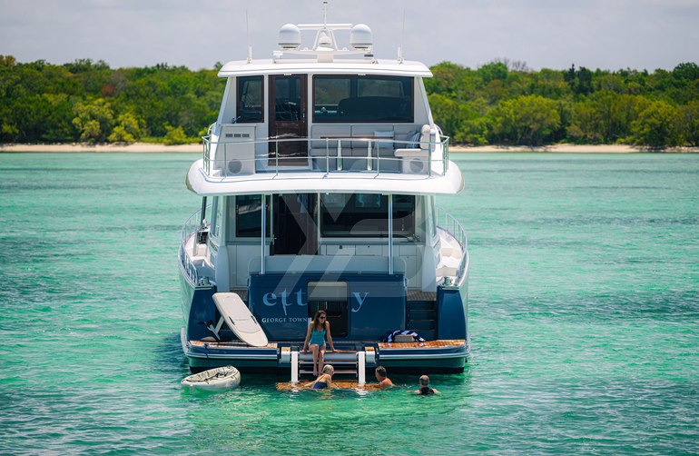 Betty yacht exterior 6