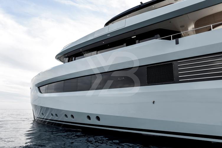 Limerence yacht exterior 19