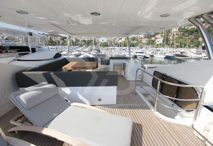 Alafia yacht interior 4