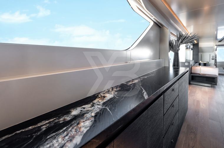 Tubabu yacht interior 14