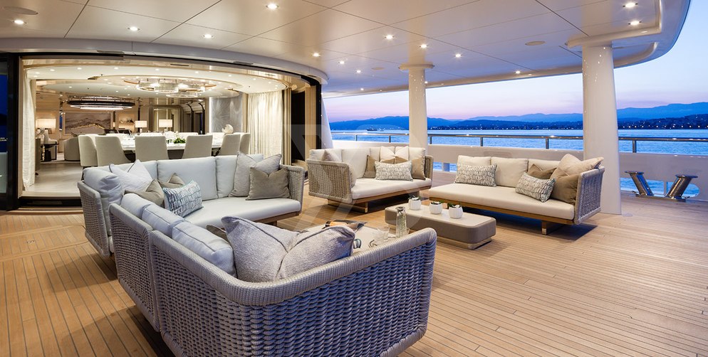 Neninka yacht interior 8