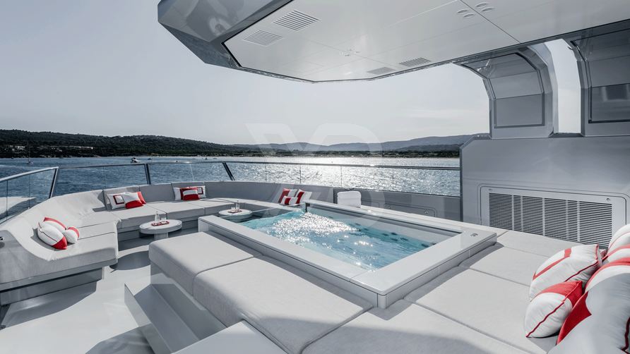 Bold yacht interior 5