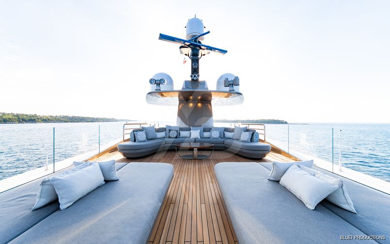 Casino Royale yacht exterior 68