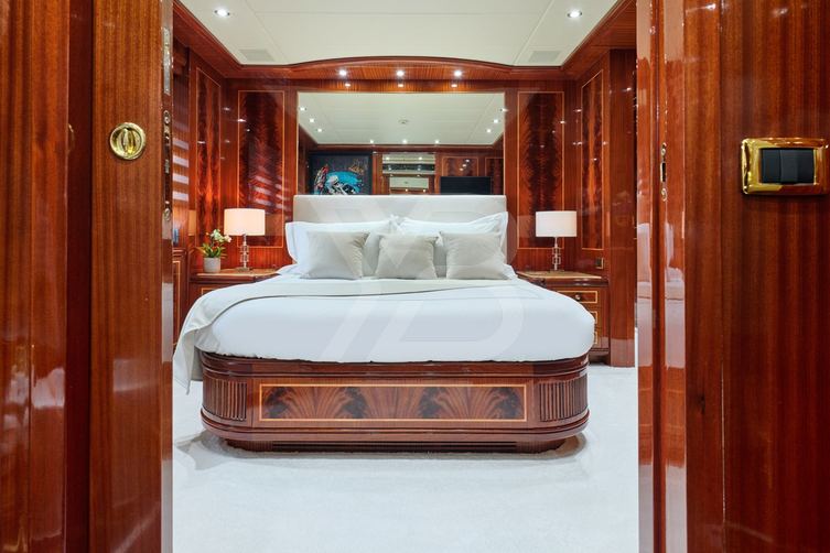 Ability yacht interior 16