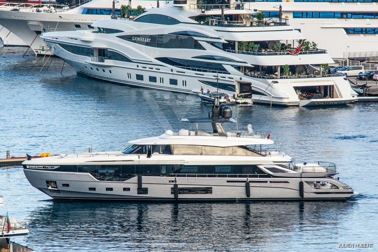 Tanelorn yacht exterior 108