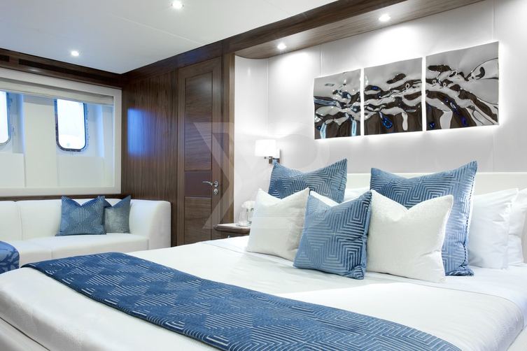 Firefly yacht interior 9