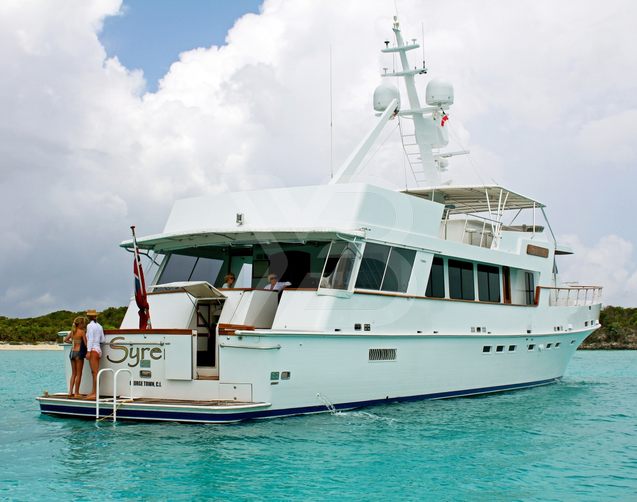 Serenity yacht exterior 4