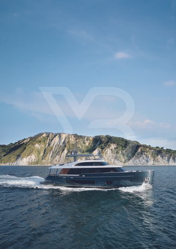 Jakat yacht exterior 10